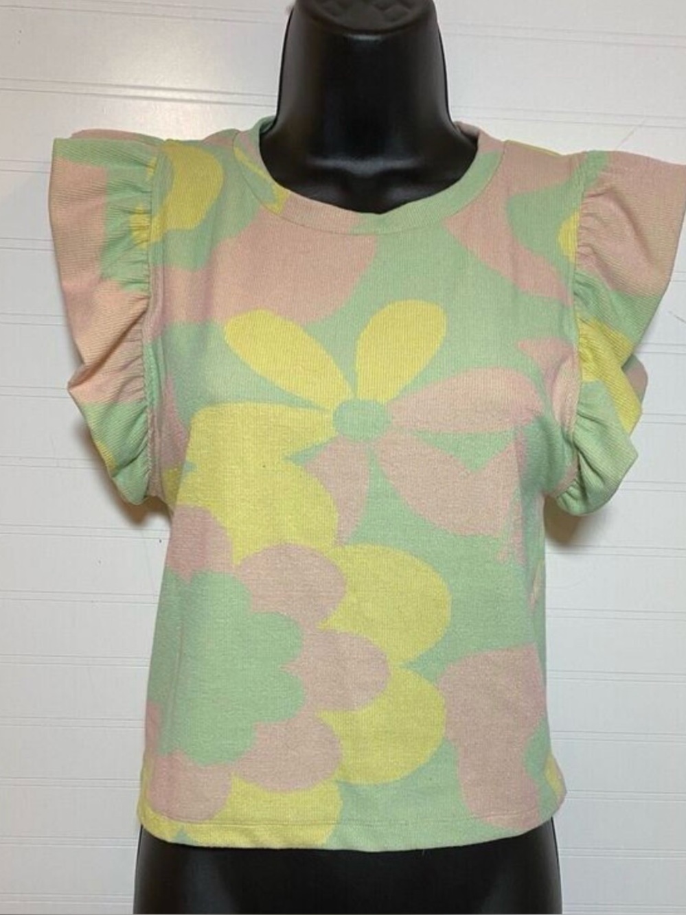 Zara Pastel Floral Print Ruffle Sleeve Tee